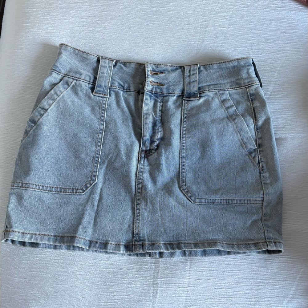Celebrity Pink Light Blue Denim Jeans
